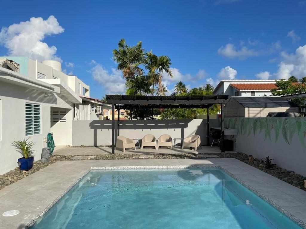 Walk To Beach Or Swim In The Pool, 4 Bedrooms Home Humacao Exterior photo